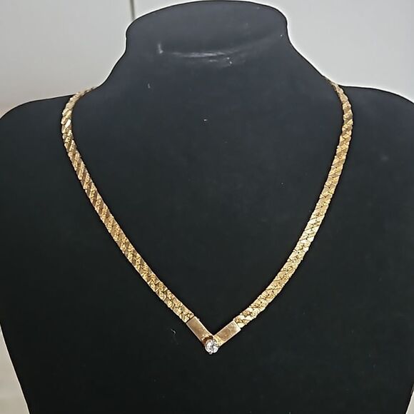 Vintage Women's Gold Plated Necklace With White Stone, Clasp Closure 9" - Picture 13 of 16
